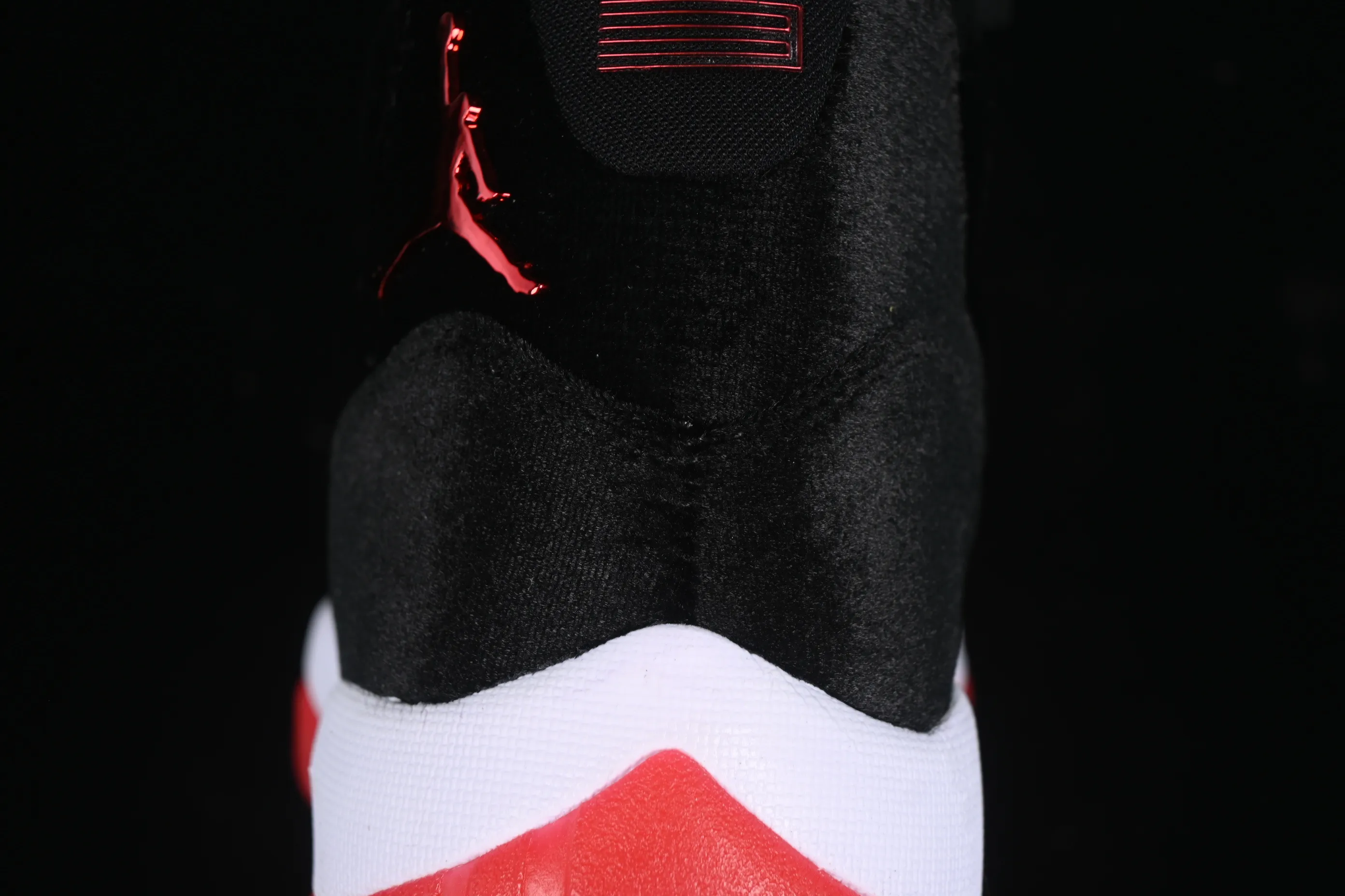 All categories Air Jordan Jordan series basketball shoes Air Jordan 11 Air Jordan 11 Retro "Bred Velvet" AJ11 Joe 11 black red velvet DB5457-061